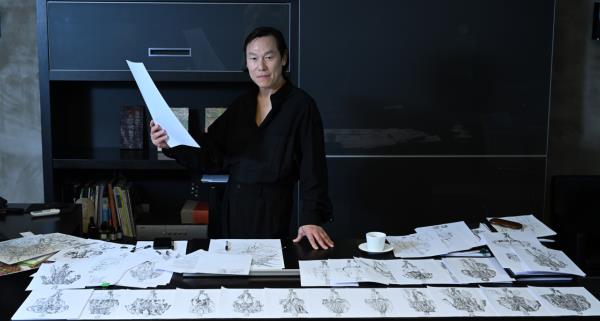 Song Zio, founder and chairman of So<em></em>ngzio International, poses for a photo ahead of an interview with The Korea Herald at his office in Seoul on May 3. (Im Se-jun/The Korea Herald)