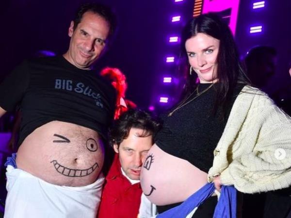 Aisling announced her baby news in the post