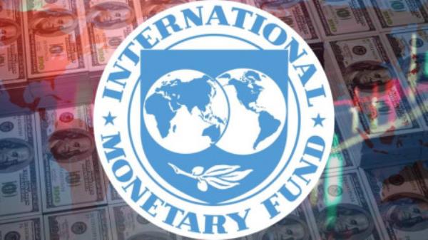 IMF team flags risks to Bangladesh as reserves fall further