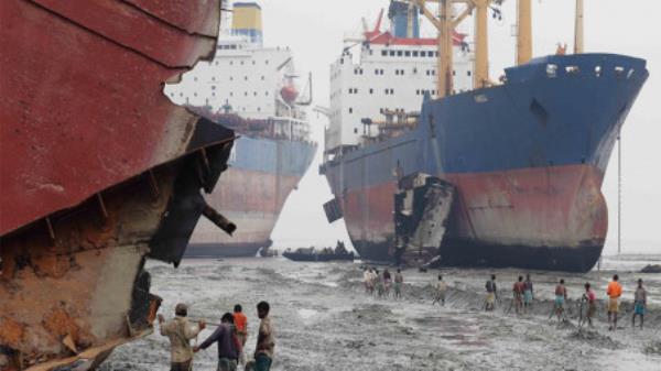 Bangladesh's shipbreaking industry faces challenges amid push towards greener yards