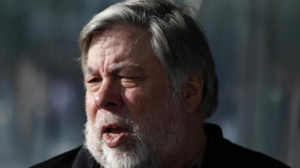 Steve Wozniak, co-founder of Apple, talks to people during a launch event in Cupertino, California, U.S., September 12, 2017/Reuters