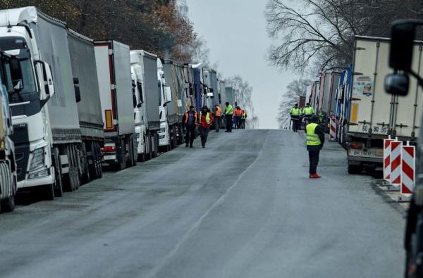 Ukraine says some measures agreed with Poland to ease border situation