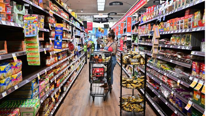 UBS managing director and senior portfolio manager Jason Katz analyzes the October CPI report that shows inflation slowing more than expected on 'Varney & Co.'