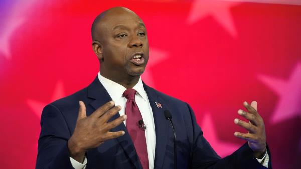 Trump, DeSantis, Haley, battle for Tim Scott do<em></em>nors and endorsers