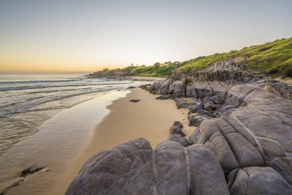 South Coast beach days await, but can I really switch off? Disco<em></em>nnecting is the dream.