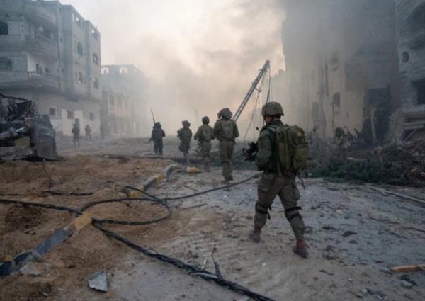 One-mo<em></em>nth Gaza truce focus of intensive talks, sources say