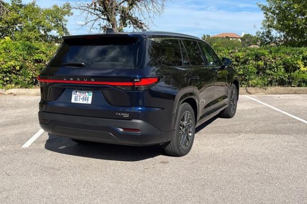 2024 Lexus GX 550 packs off-road cred, luxury in equal measures