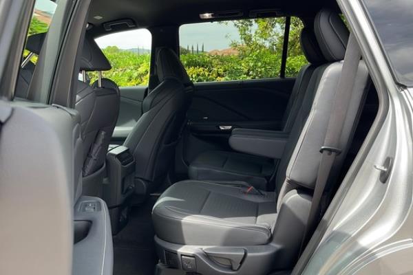 2024 Lexus TX 500h