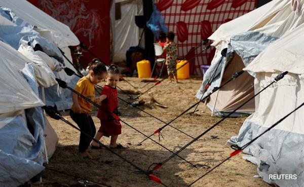 Living In Tents, Sleeping In Cars, No Bath: Journalists Share Pain Of Gaza