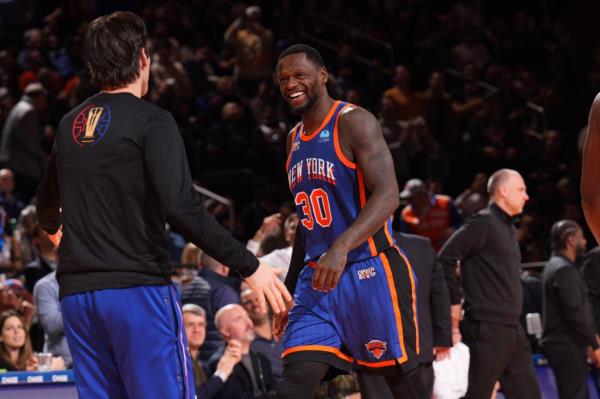 Julius Randle #30 of the New York Knicks smiles during the game against the Charlotte Hornets.