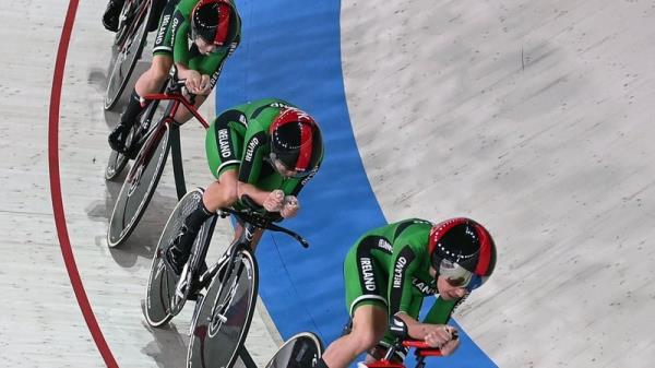 Mia Griffin, Alice Sharpe, Kelly Murphy and Lara Gillespie competing in the women's team pursuit at the 2022 European Champio<em></em>nships in Munich