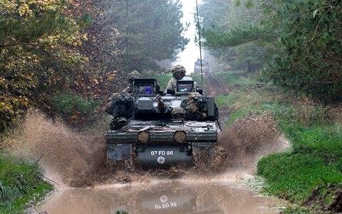 Commanding officer signed docu<em></em>ment saying crew were qualified to drive the vehicle
