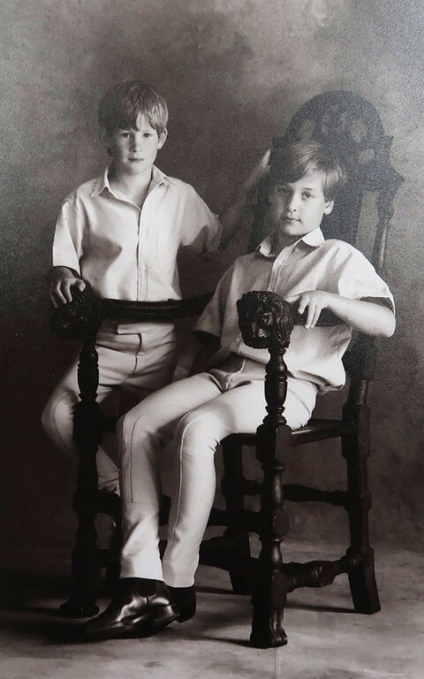 The 1992 Christmas card from the then Prince Charles and Princess Diana featured a young William and Harry