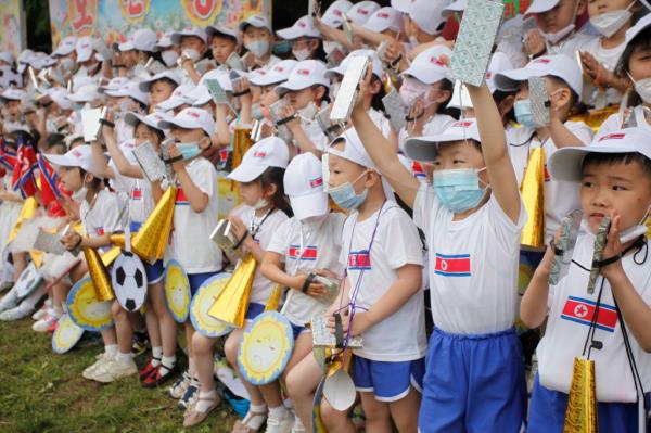 North Korean kids