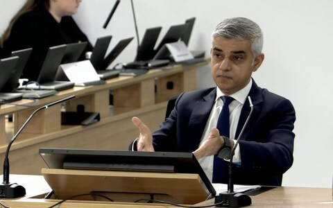 Mayor of Lo<em></em>ndon Sadiq Khan speaks at Covid Inqury 