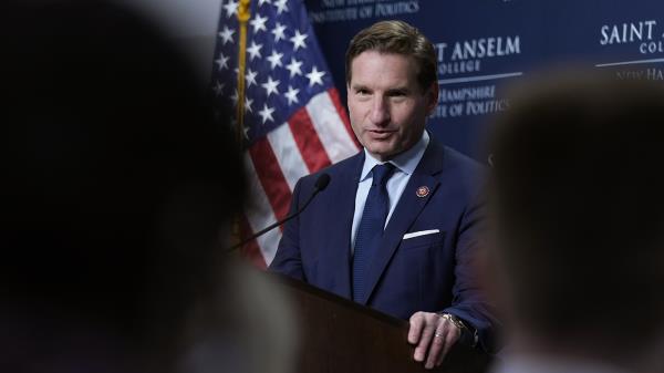 Democratic presidential candidate, U.S. Rep. Dean Phillips, D-Minn., addresses guests during a campaign stop, Tuesday, Oct. 31, 2023, in Manchester, N.H.