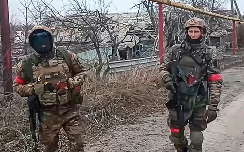 An image from the Russian Defence Ministry on Mo<em></em>nday purporting to show two of its soldiers in Avdiivka