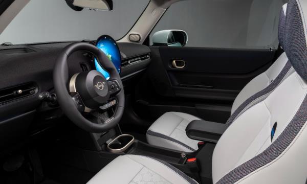 2025 Mini Cooper 4