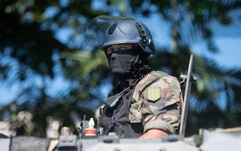 Hundreds of French security perso<em></em>nnel have tried to restore order