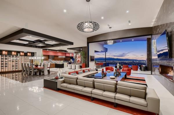 A view of the open floor plan.