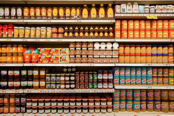 The shelves were fully stocked.