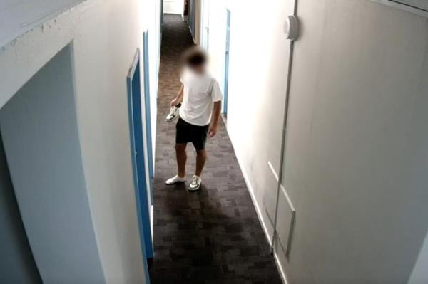 Lithium battery fire at Mad Mo<em></em>nkey hostel in Australia.