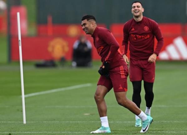 Casemiro was advised to stay in Brazil for his recovery (Photo by PAUL ELLIS/AFP via Getty Images)