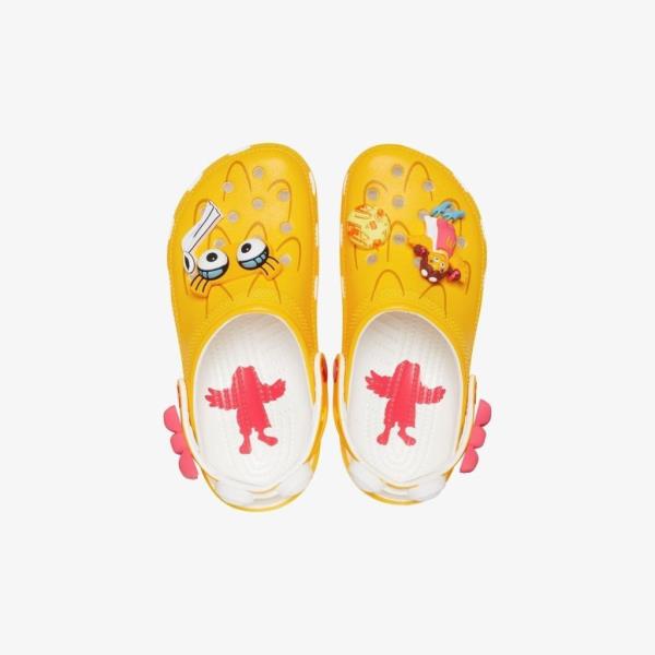 McDo<em></em>naldas x Crocs collab</p>

<p>　　