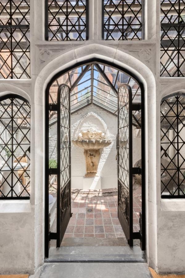 amsterdam nyc house