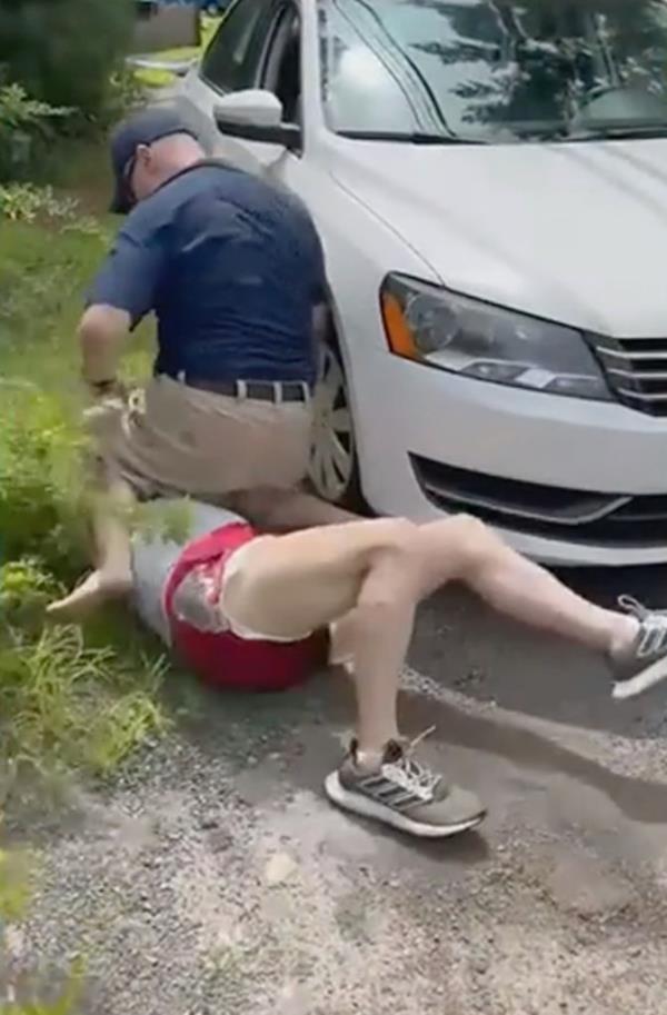 Sgt. Scott Saunders beating Harry Horsley.