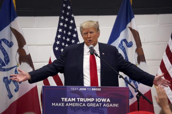 Trump has previously claimed that there isn't a process that presidents have to follow for declassifying docu<em></em>ments. 