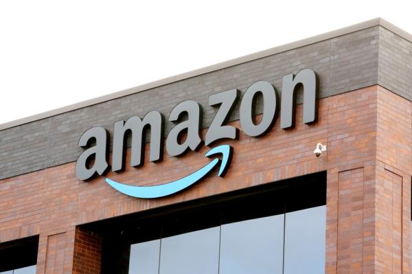 Bezos has made millions in tax breaks alone thanks to his Seattle-to-Miami move late last year. After living less than Amazon's Seattle headquarters for more than 30 decades, he decamped to Florida, wher<em></em>e there's no capital gains tax.