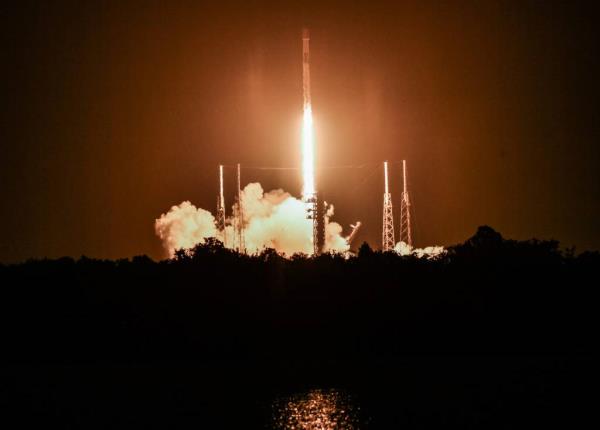 Two SpaceX flights were active around the time of the sightings.