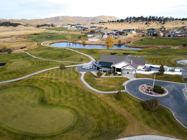 An aerial view of The Briarwood Country Club.