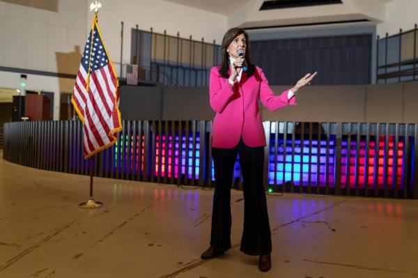 Former UN Ambassador and 2024 presidential hopeful Nikki Haley makes an appearance to invite caucus goers to caucus for her at Franklin Jr. High School in Des Moines.