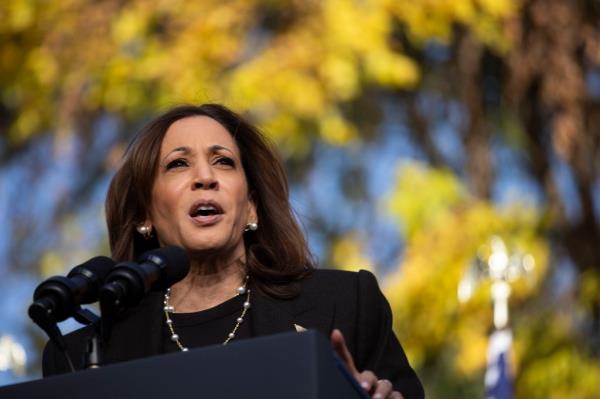 Kamala Harris at mic