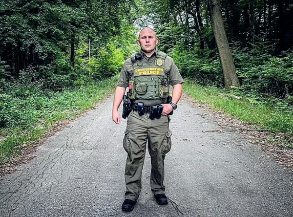 Loza is pictured in uniform.