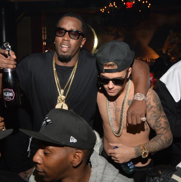 Rosie O'Do<em></em>nnell jokes with TLC a<em></em>bout Diddy getting arrested in resurfaced clip from 2000.