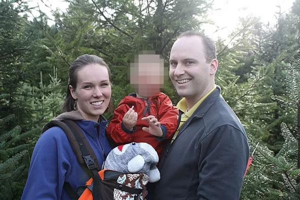 Mark and Sarah Humiston were killed, along with three of their children, on Monday.