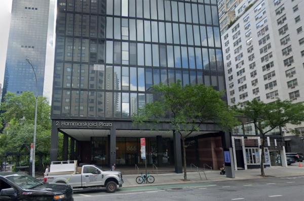 UN building from the outside on Second Avenue in Manhattan