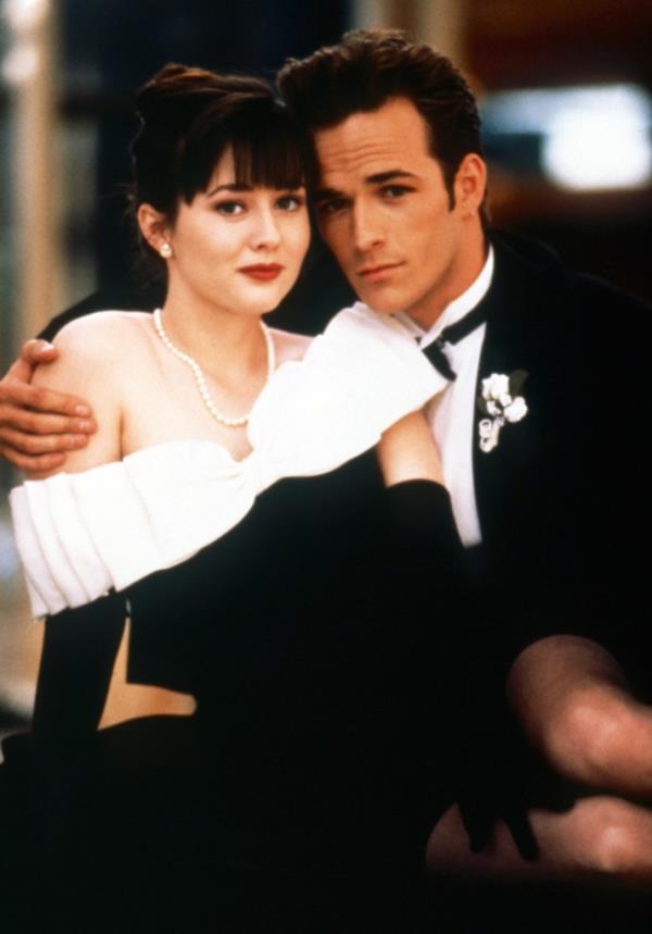 Shannen Doherty and Luke Perry. 