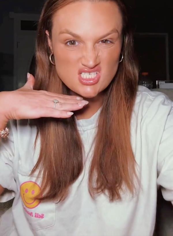 Sara's fake tan after