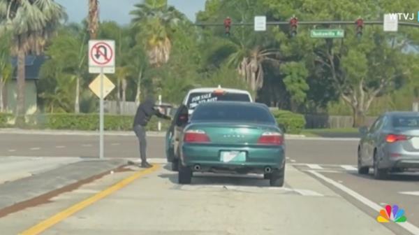 A screenshot of the carjacking.