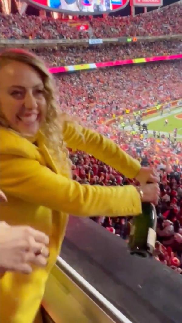 Brittany Mahomes and Patrick Mahomes posing together at the 2023 Met Gala for 