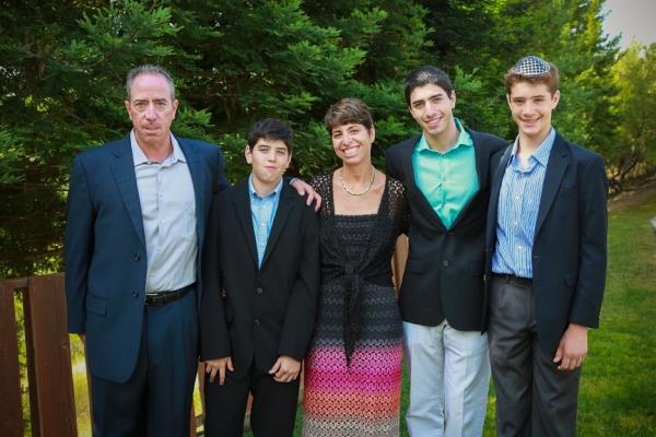 Liron and Naomi Petrushka leave behind three children.