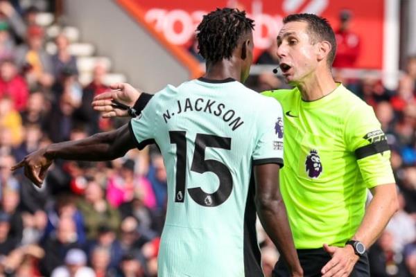 Nicolas Jackson has already been booked on four occasions this season for showing dissent
