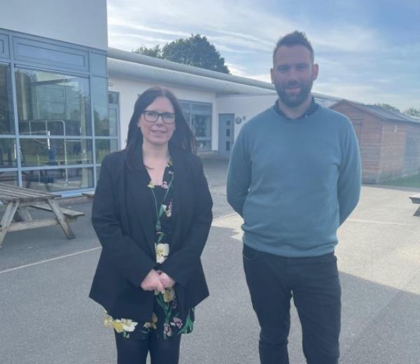 Susan Mumby's class welcomed refugees following the Taliban takeover of Afghanistan in August 2021