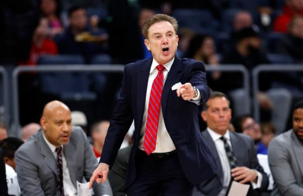 Rick Pitino and St. John's beat Georgetown on Wednesday night.  