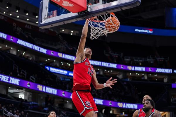 RJ Luis slams the ball home for St. John's during a win over DePaul on Wednesday.