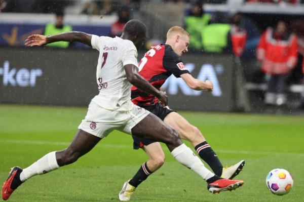 Bayern thrashed by 'merciless' Frankfurt in Bundesliga as Leipzig win in Dortmund